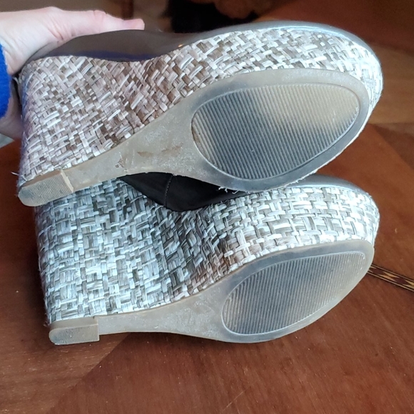 Steve Madden platform wedges - Picture 3 of 3